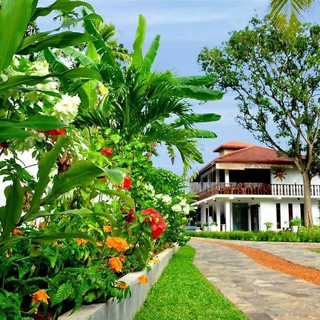 Rockery Villa Bentota Exteriör bild