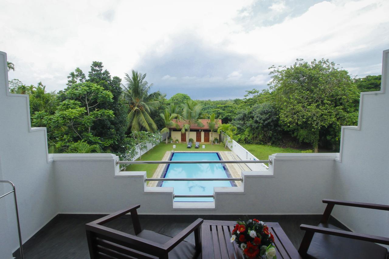 Rockery Villa Bentota Exteriör bild